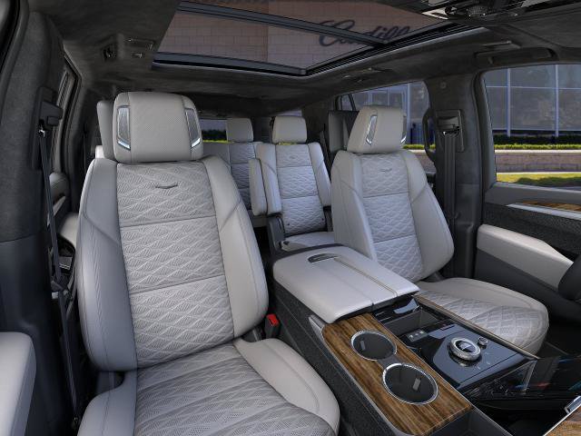 New 2026 Cadillac Escalade Platinum Sport w/ LPO, ONYX Package AWD/4WD image 16
