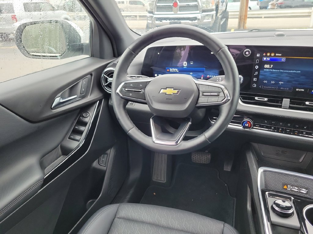 Used 2026 Chevrolet Equinox LT w/ Convenience Package II AWD/4WD image 14