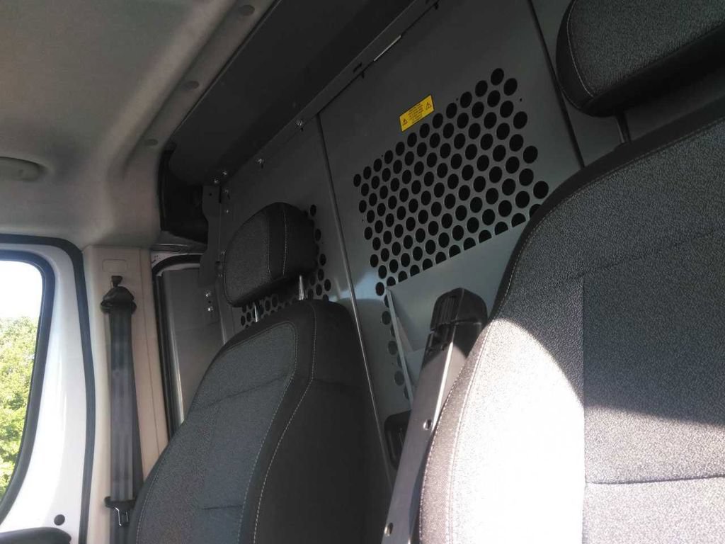 Used 2022 RAM ProMaster 1500 FWD image 9