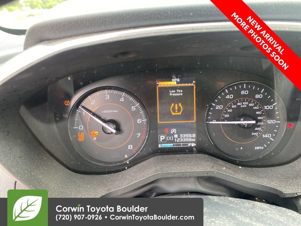 Used 2021 Subaru Crosstrek 2.0i Premium w/ Moonroof Package AWD/4WD image 10