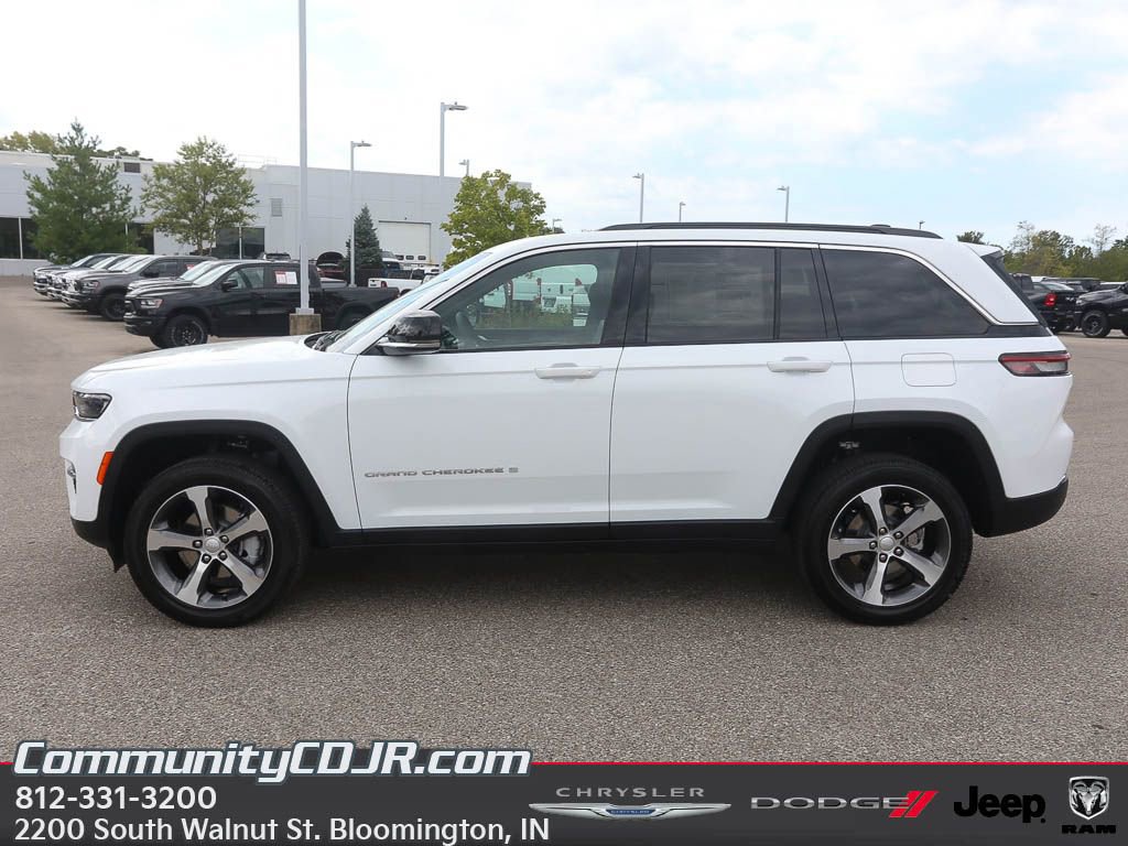 New 2025 Jeep Grand Cherokee Limited image 3