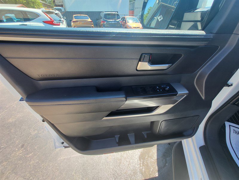 Used 2025 Toyota Tundra SR5 w/ Advanced Technology Package AWD/4WD image 9