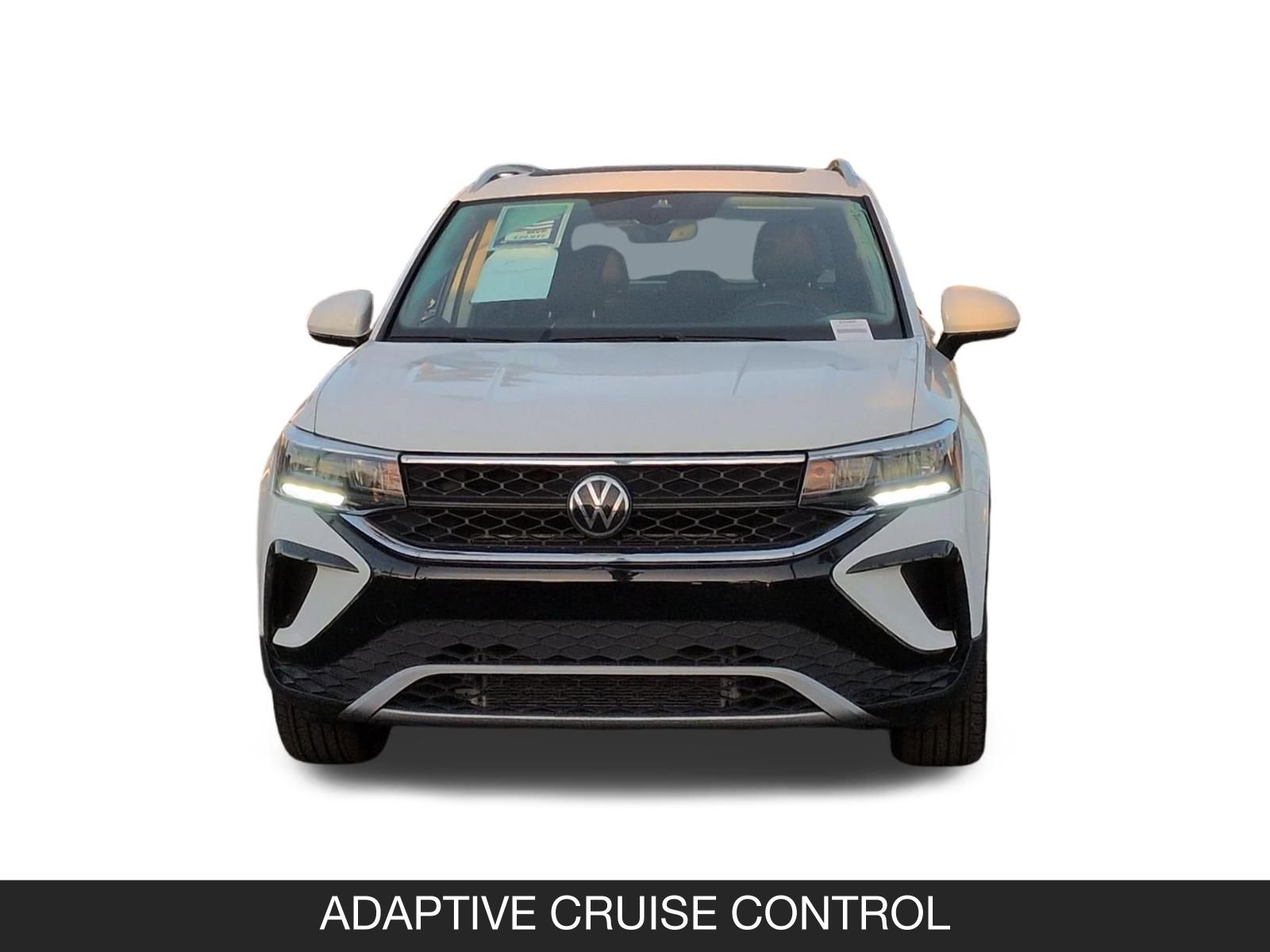 Used 2024 Volkswagen Taos SE image 4