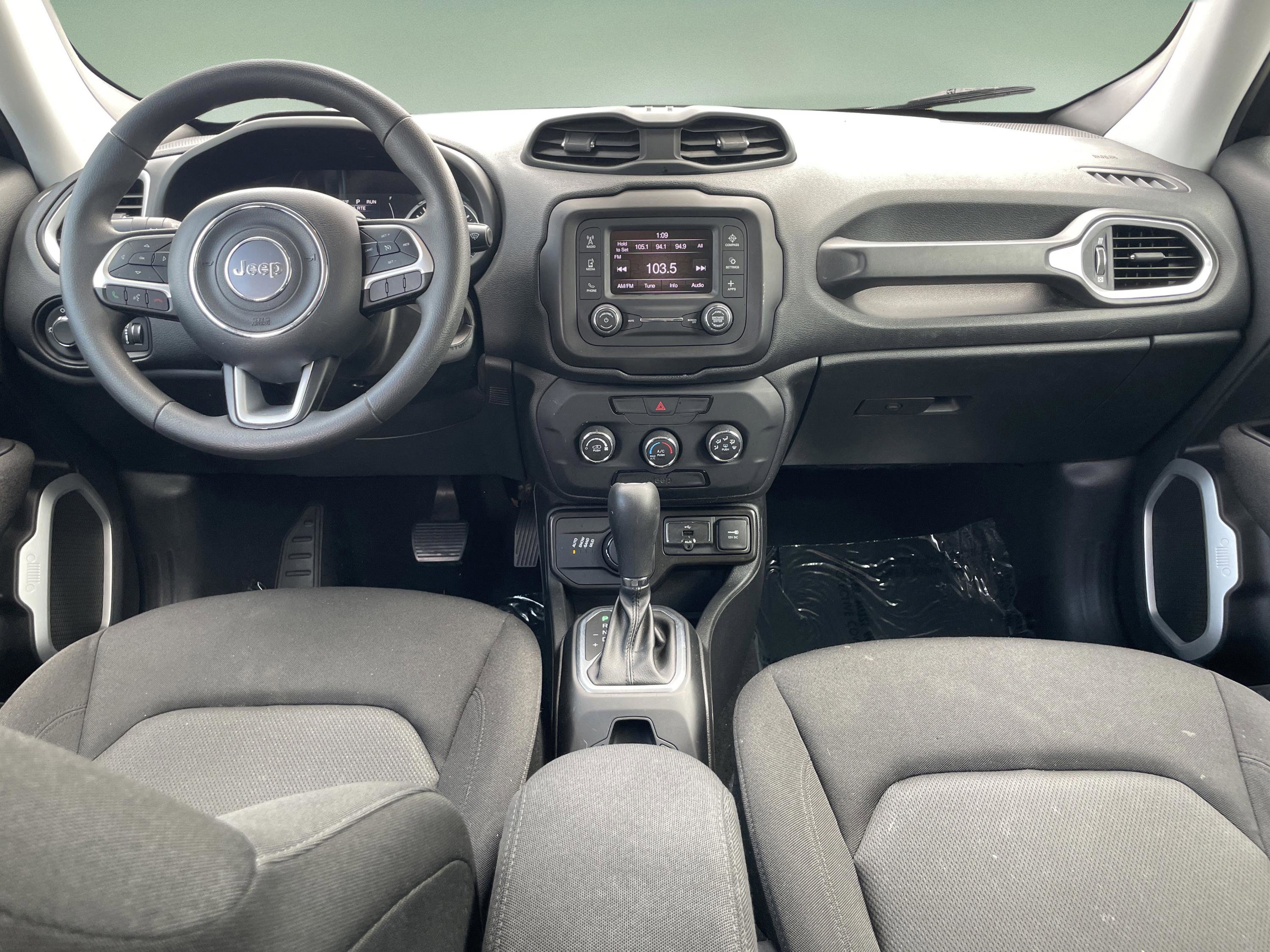 Used 2020 Jeep Renegade Sport w/ Sport Appearance Group AWD/4WD image 24
