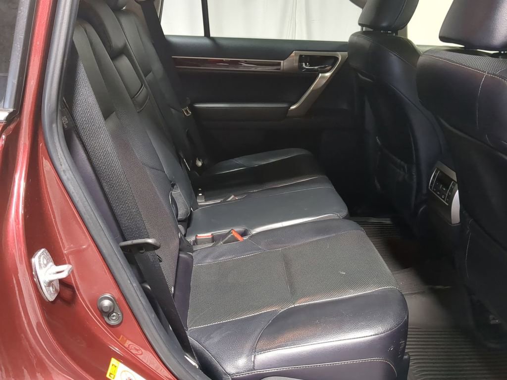 Used 2016 Lexus GX 460 w/ Premium Package image 24