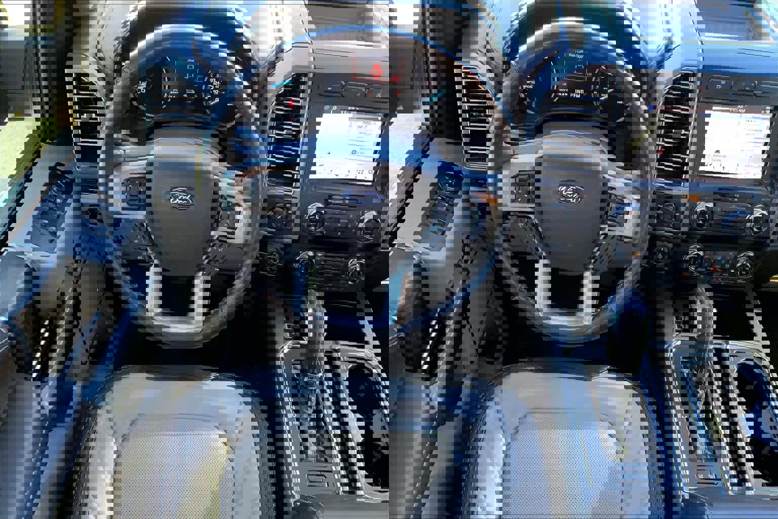 Used 2019 Ford F150 Limited w/ Trailer Tow Package image 6