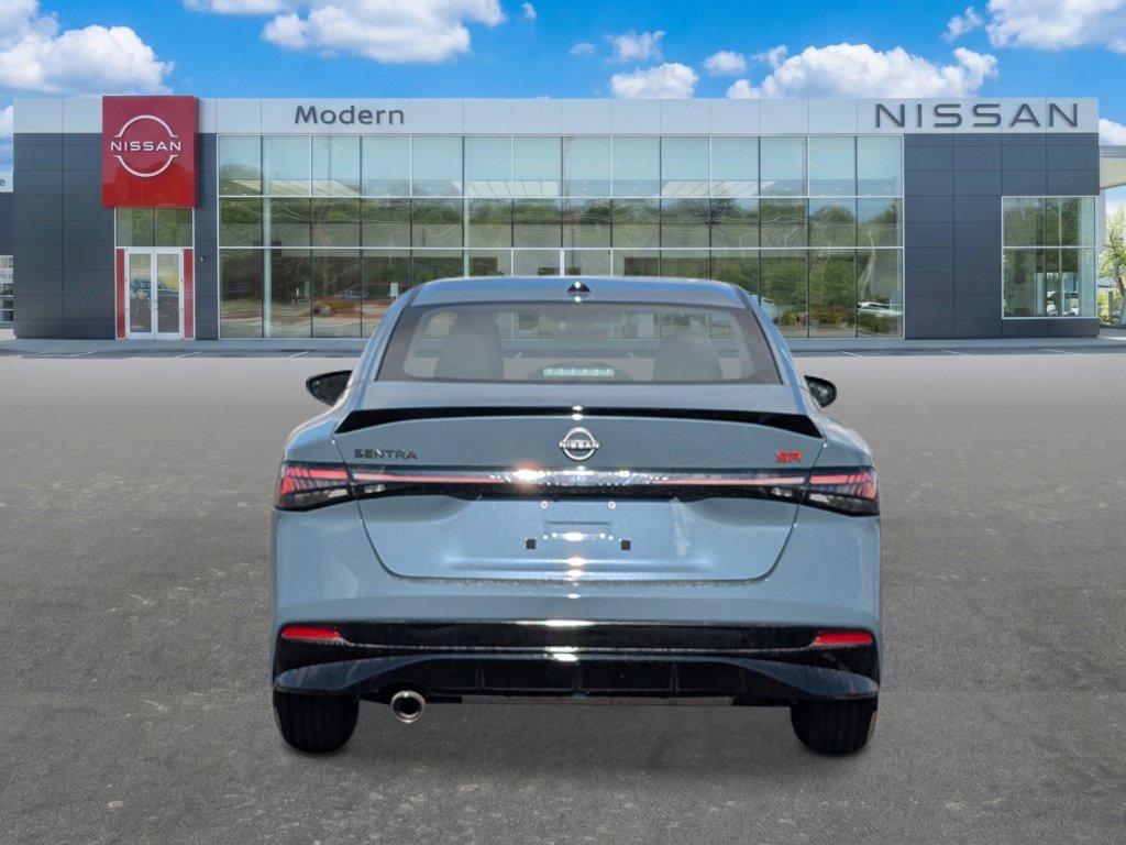 New 2027 Nissan Sentra SR w/ Floor Mat Package FWD image 4
