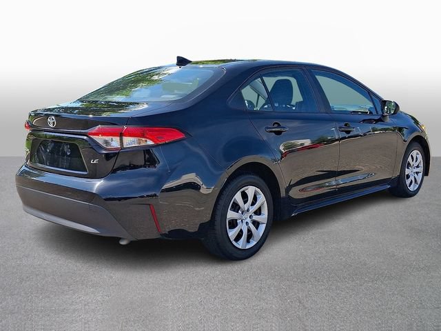 Used 2024 Toyota Corolla LE FWD image 4