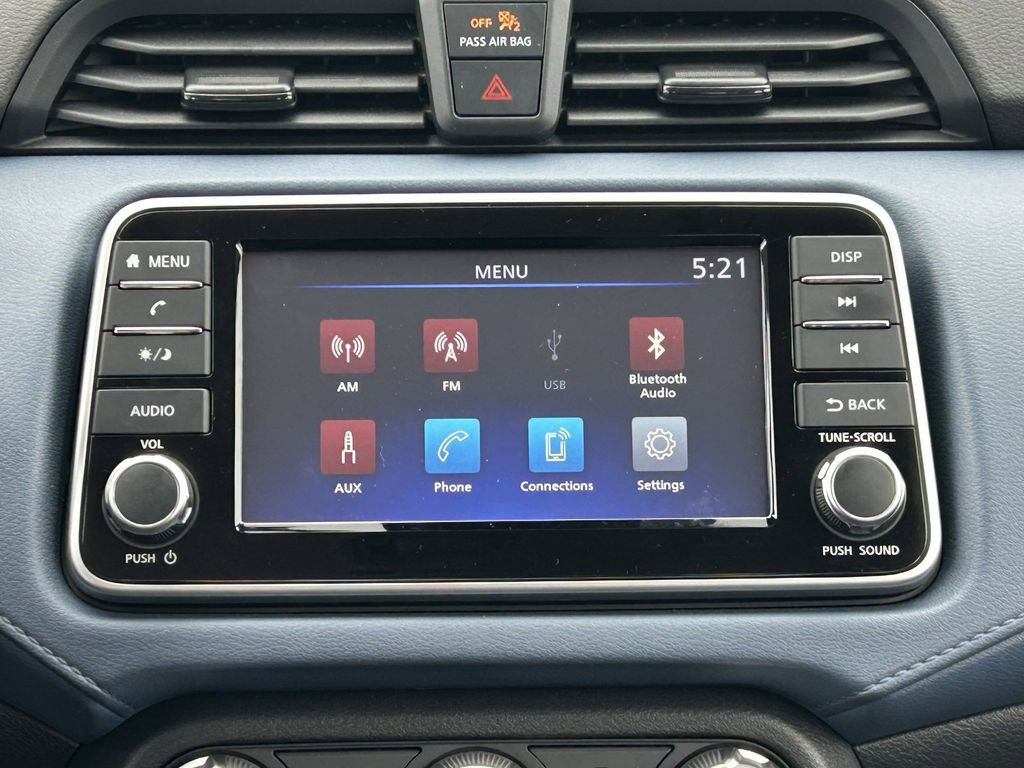 Used 2025 Nissan Versa SV w/ Trunk Package image 13