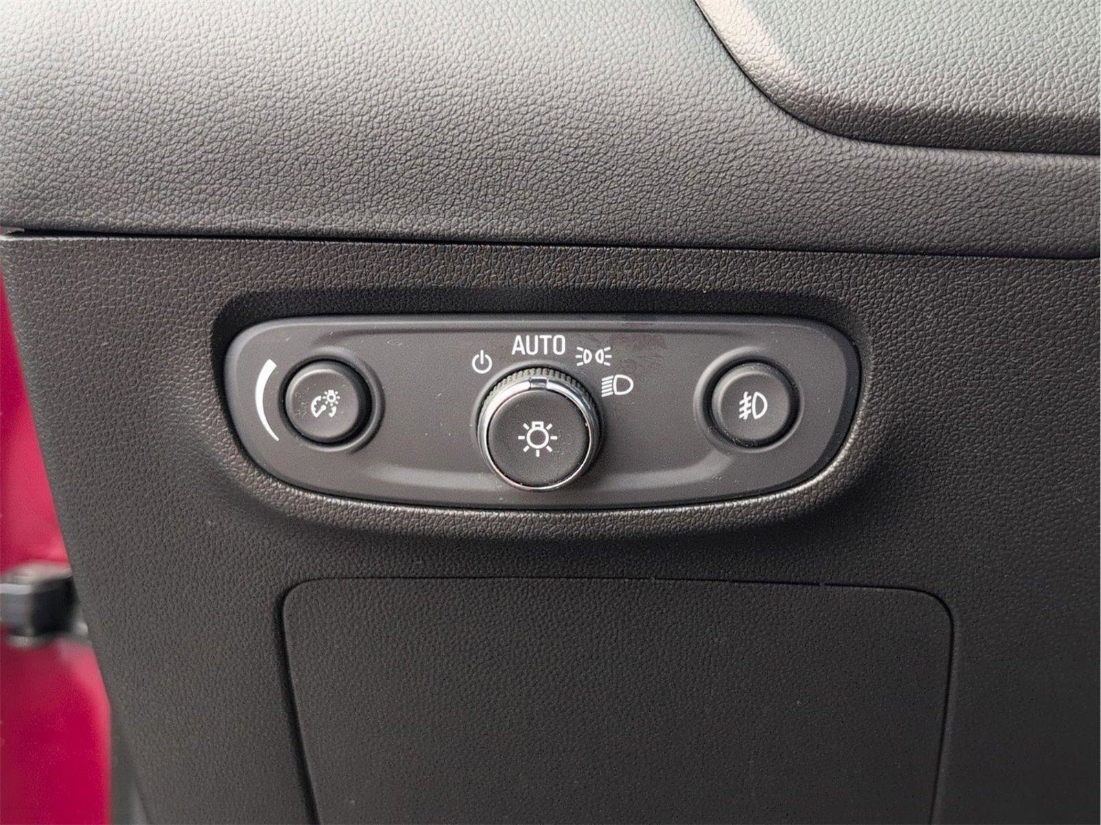 Used 2022 Buick Encore GX Select image 14