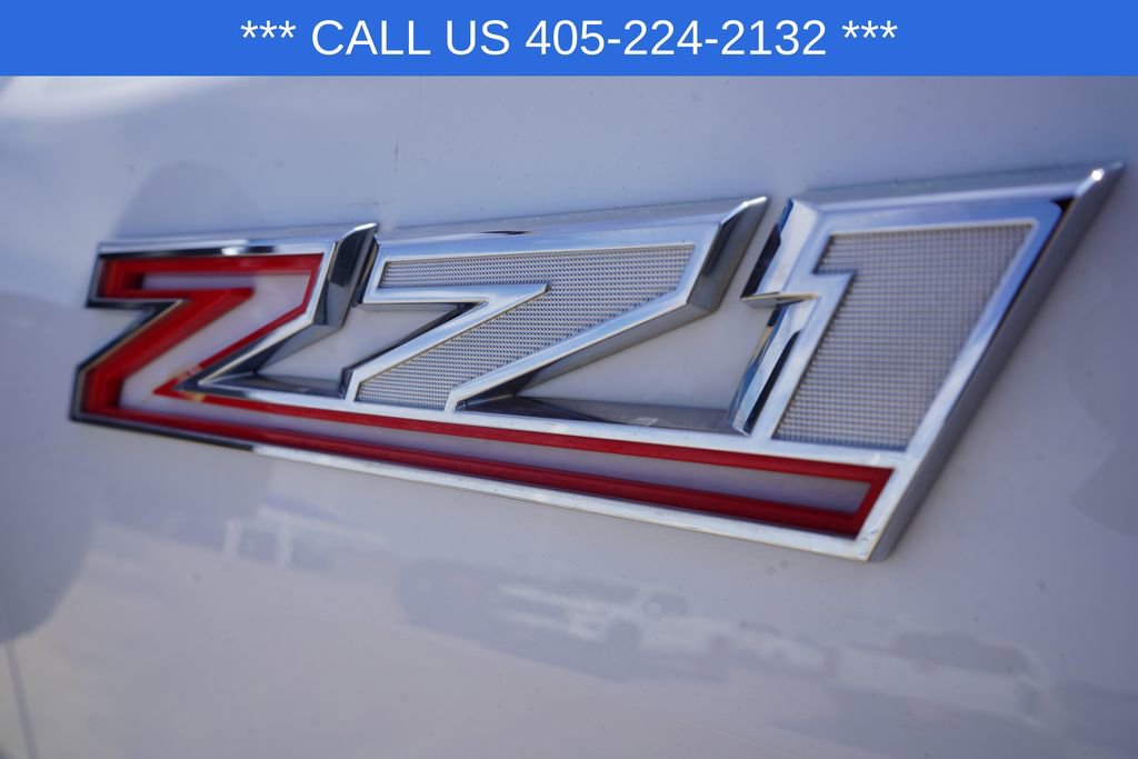 Used 2025 Chevrolet Silverado 2500 Custom w/ Custom Value Package image 8