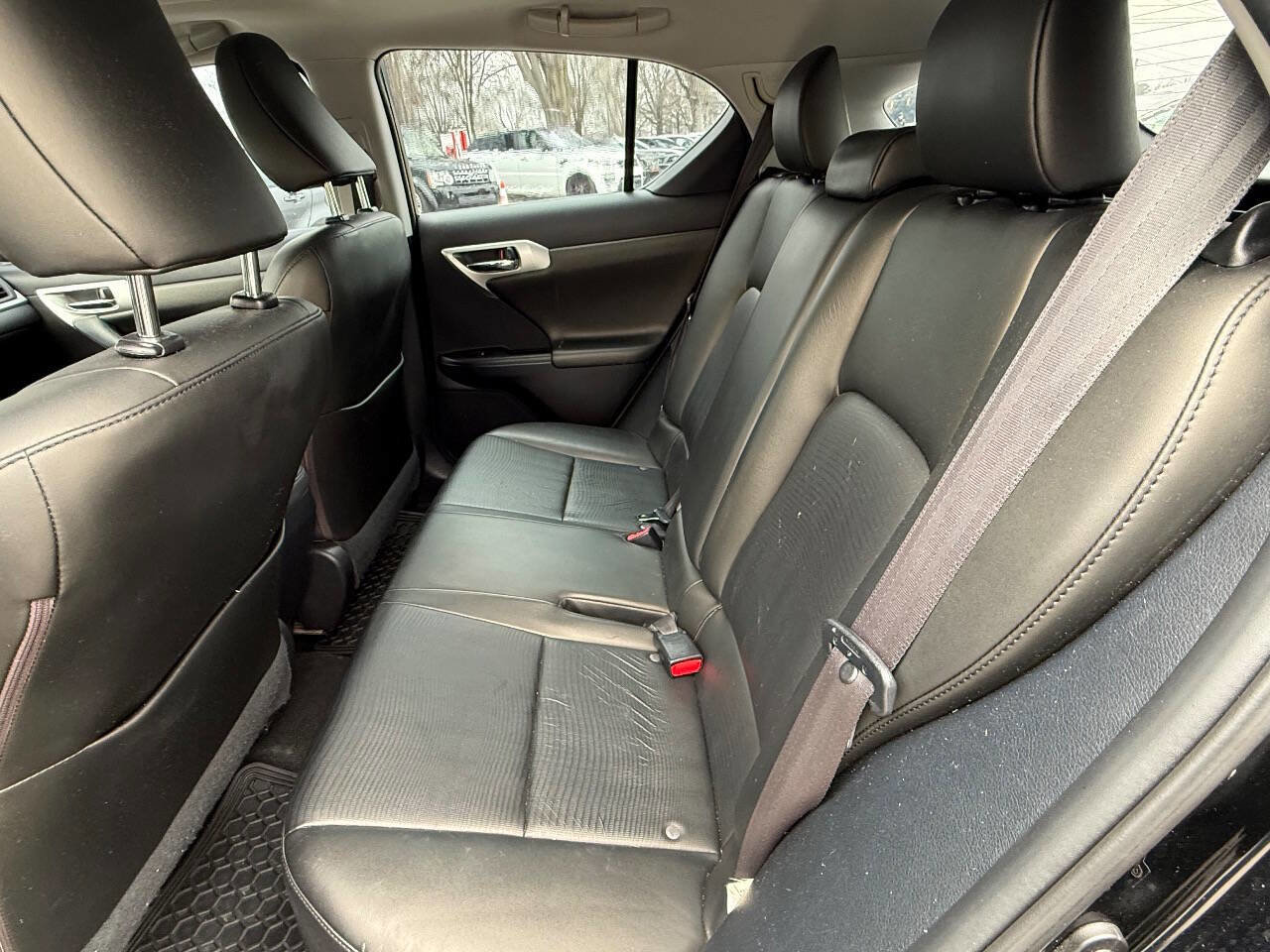 Used 2012 Lexus CT 200h Premium image 13