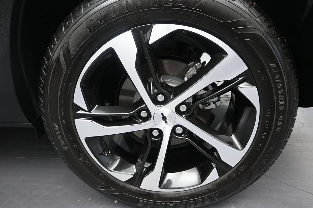 Used 2026 Chevrolet Trax RS FWD image 10
