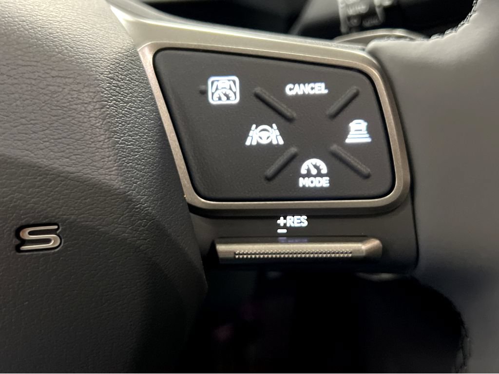 New 2026 Lexus ES 500e AWD/4WD image 13