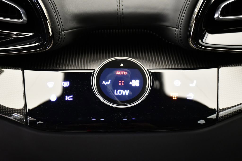 Used 2023 Ferrari Purosangue image 32