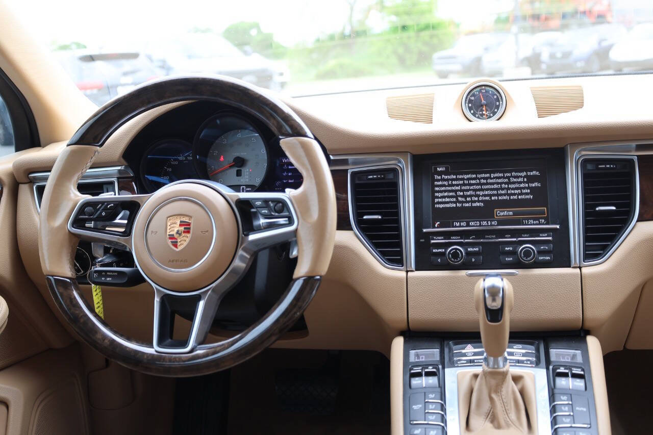 Used 2015 Porsche Macan S AWD/4WD image 24