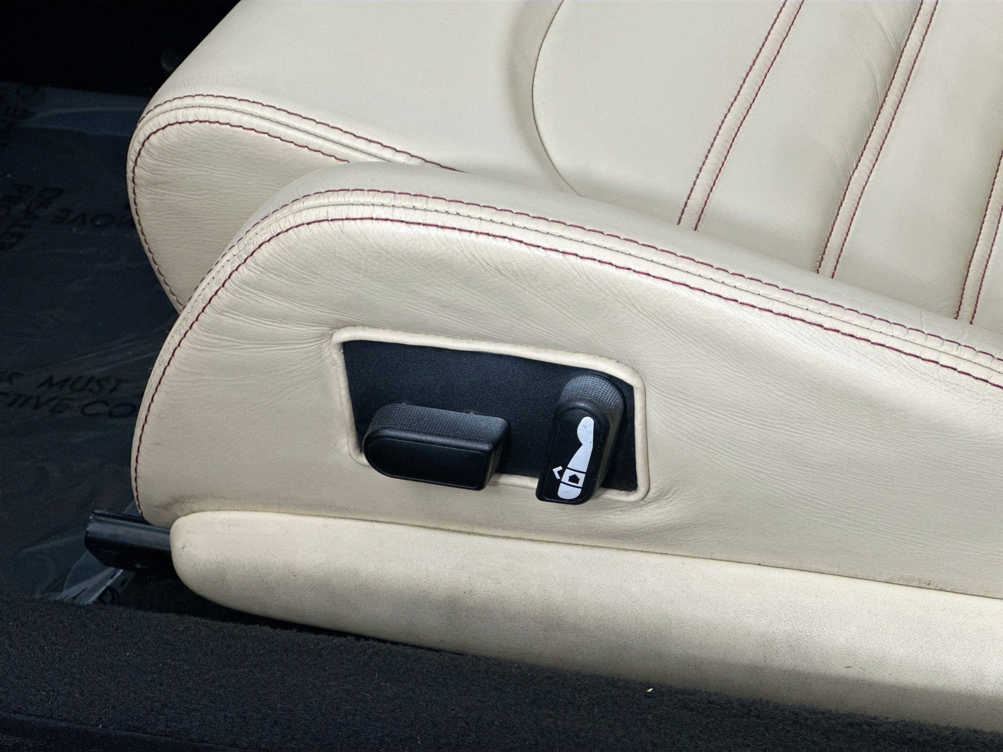 Used 2004 Ferrari 360 Spider image 18