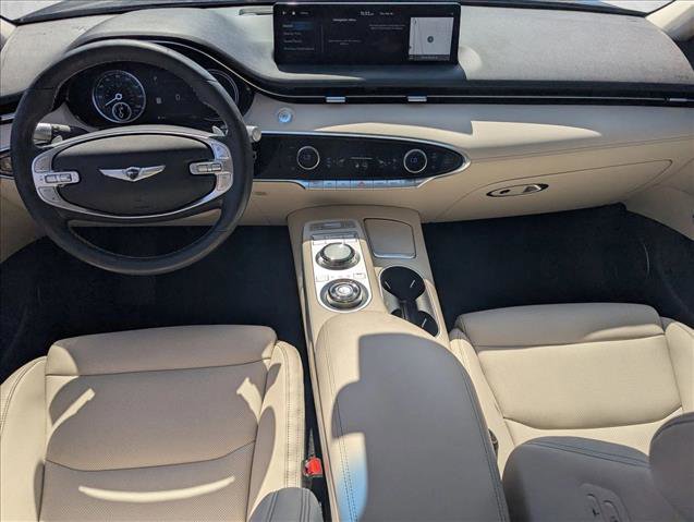 Used 2023 Genesis GV70 2.5T w/ Select Package image 17