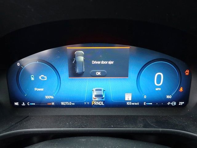 Certified 2025 Ford Escape Platinum w/ Premium Technology Package image 29