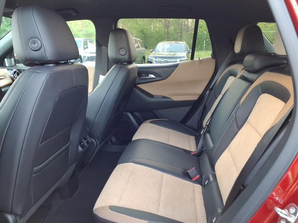 New 2026 Chevrolet Equinox ACTIV AWD/4WD image 16