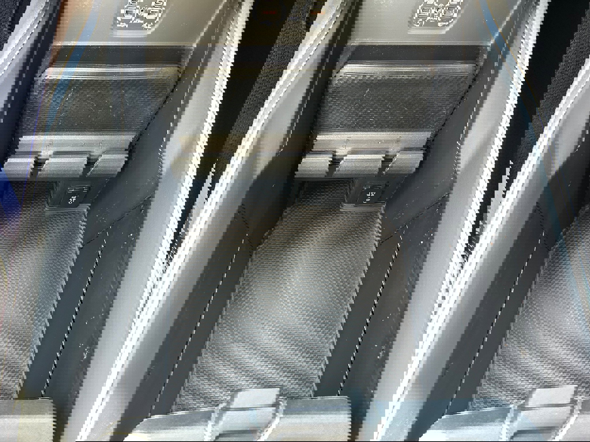 Used 2020 RAM 2500 Laramie image 11