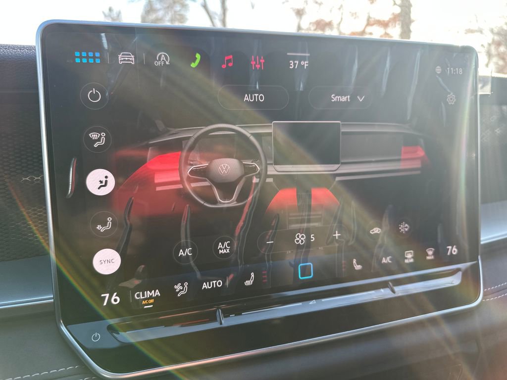 New 2026 Volkswagen Tiguan SE R-Line image 11