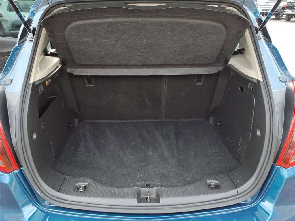 Used 2020 Buick Encore Preferred image 18