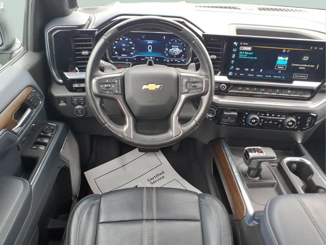 Used 2024 Chevrolet Silverado 1500 High Country AWD/4WD image 4