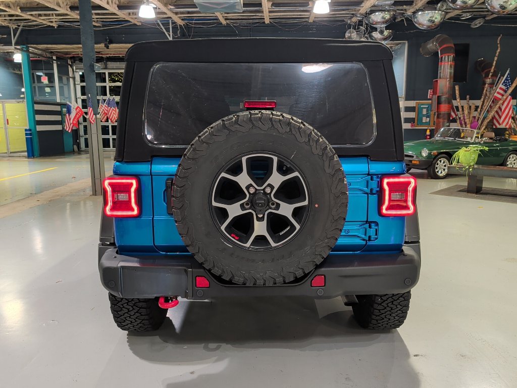 Used 2022 Jeep Wrangler Unlimited Rubicon w/ Dual Top Group AWD/4WD image 9