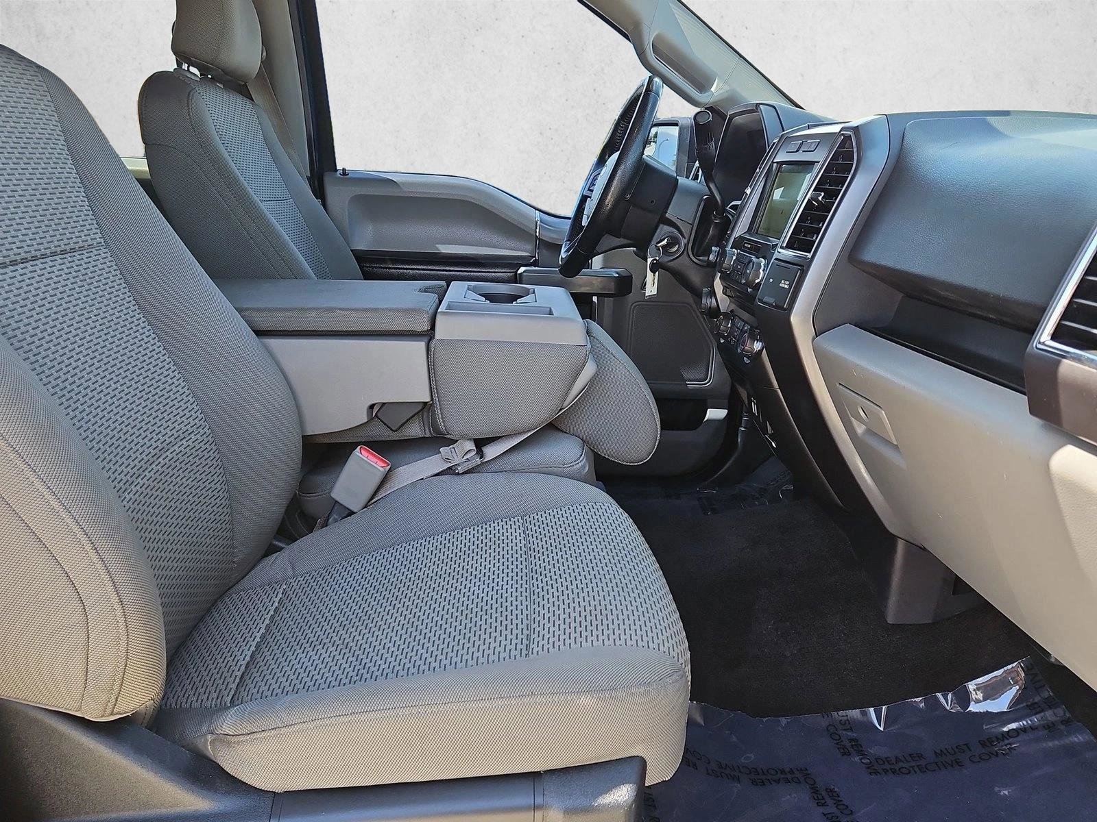 Used 2016 Ford F150 XLT w/ Equipment Group 302A Luxury AWD/4WD image 19