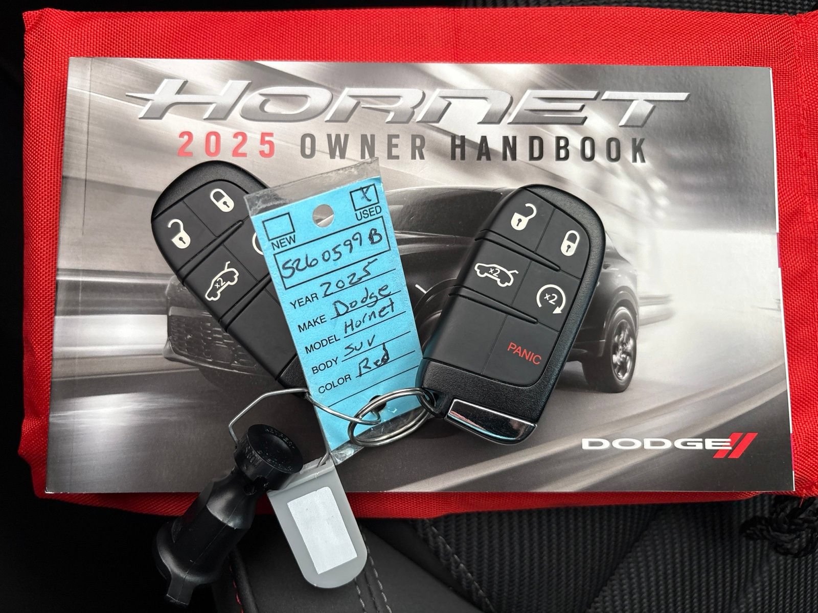 Used 2025 Dodge Hornet GT w/ GT Blacktop Package AWD/4WD image 31