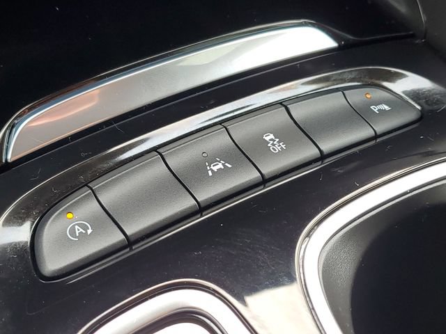 Used 2023 Buick Envision Essence FWD image 23