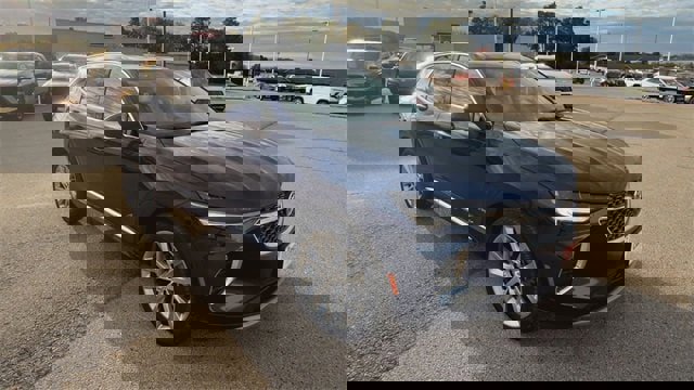 Used 2023 Buick Envision Avenir image 36