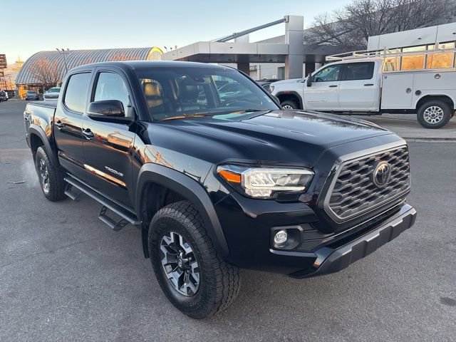 Used 2020 Toyota Tacoma TRD Off-Road image 3
