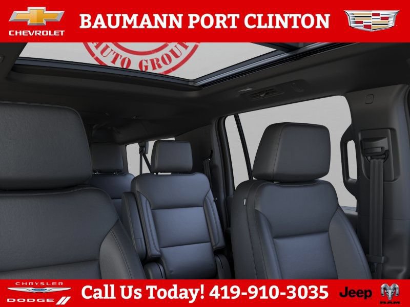 New 2026 Chevrolet Suburban Z71 w/ Comfort Package AWD/4WD image 25