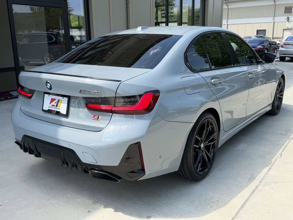 Used 2024 BMW M340i w/ Parking Assistance Package RWD image 8