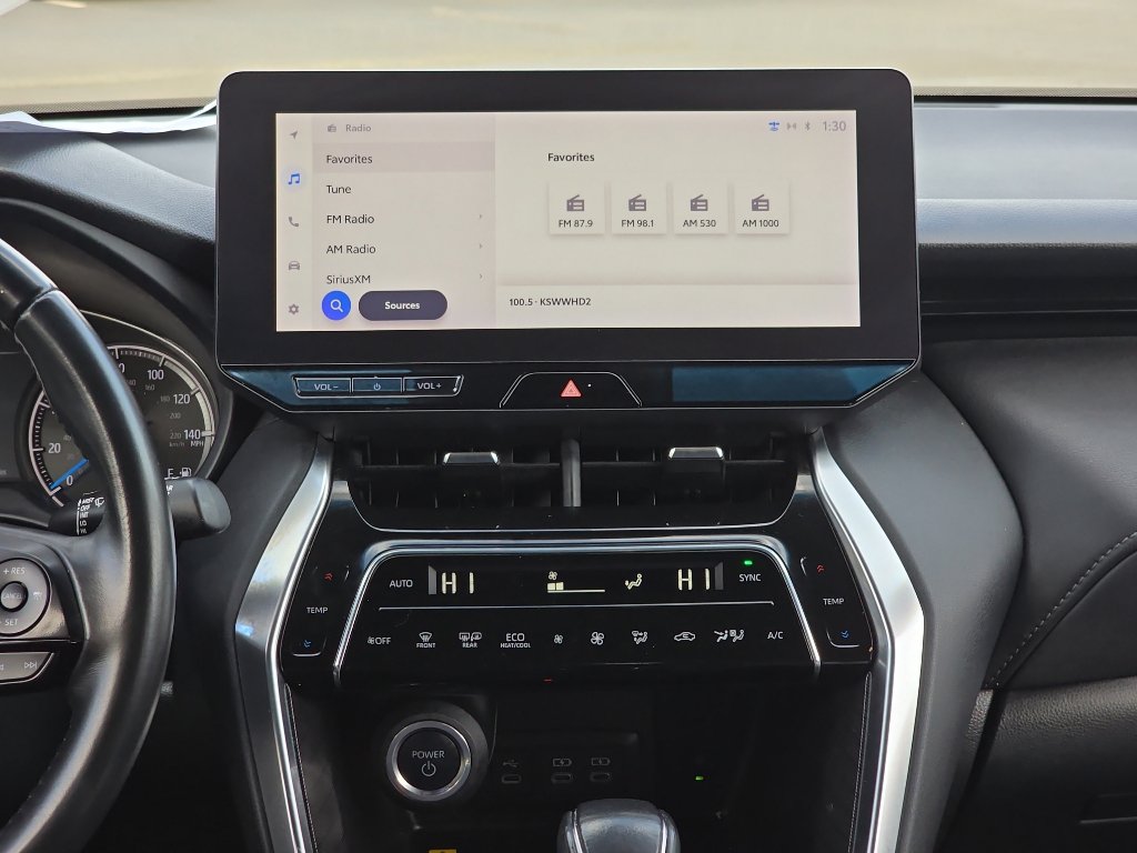 Certified 2023 Toyota Venza XLE image 24