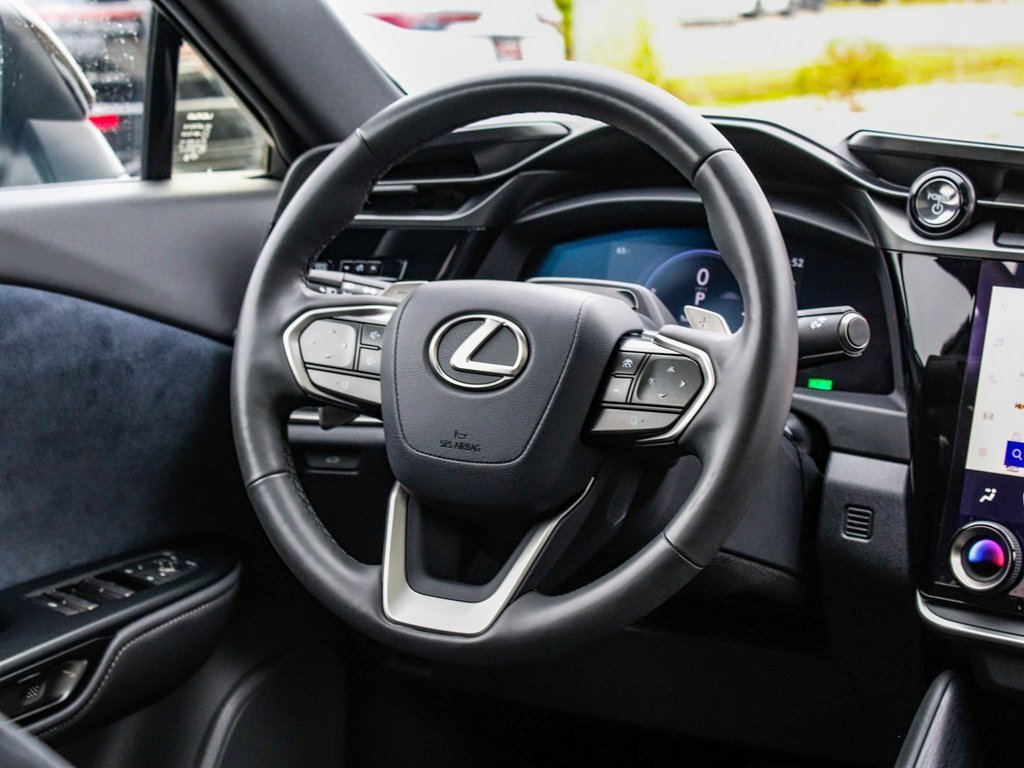 Used 2023 Lexus RZ 450e Premium w/ Accessory Package (Z1) image 24