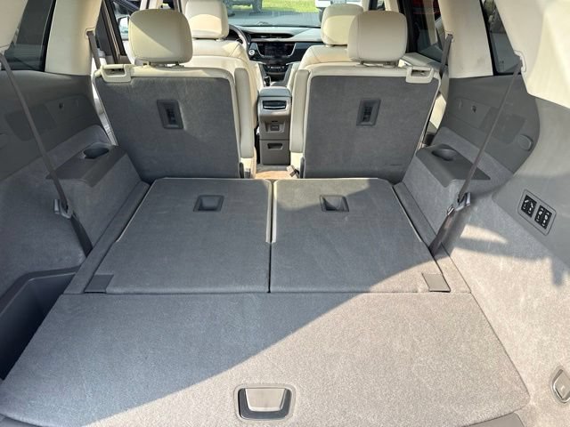 Used 2022 Cadillac XT6 Premium Luxury AWD/4WD image 59