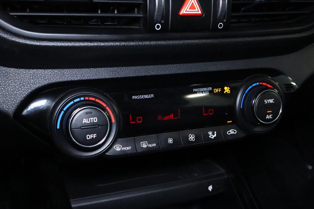 Used 2024 Kia Forte GT-Line w/ GT-Line Premium Package FWD image 30