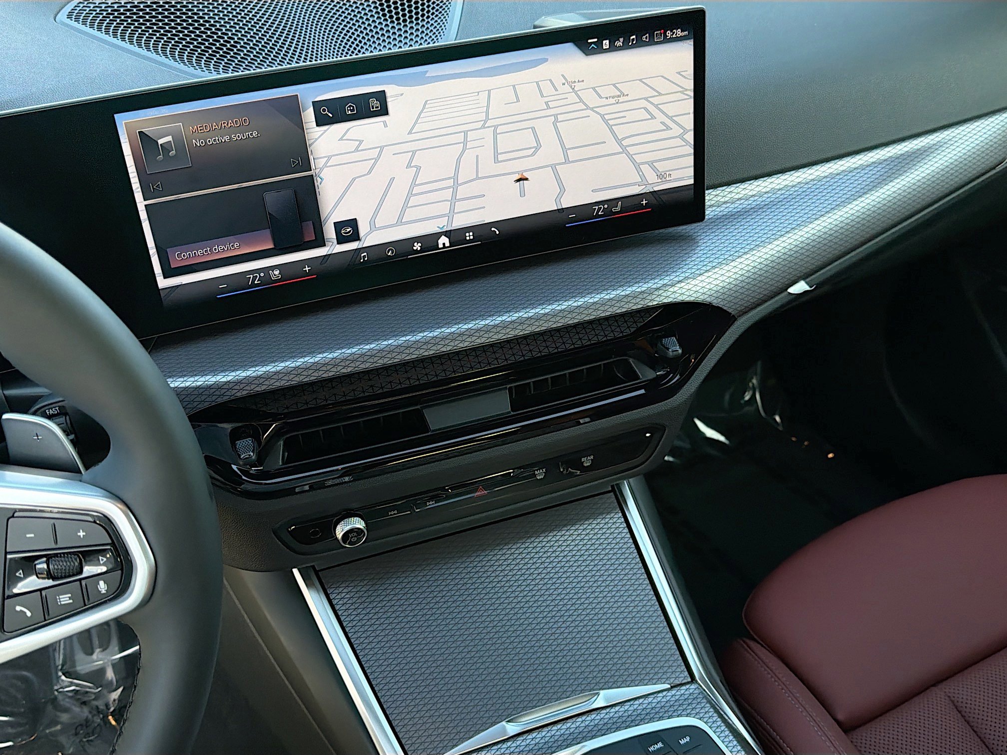 New 2026 BMW 330i xDrive Sedan w/ M Sport Package image 28