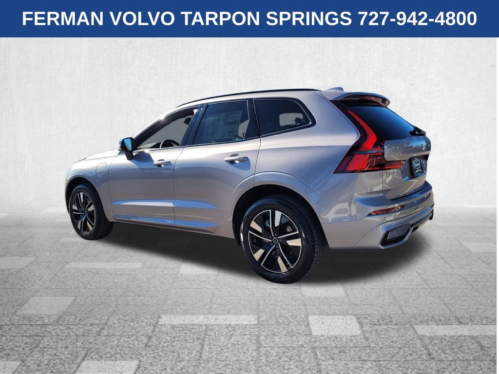 New 2026 Volvo XC60 T8 Core image 6