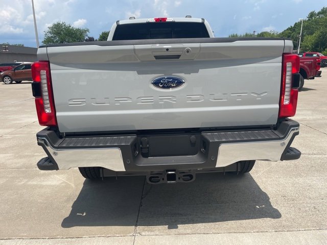 New 2025 Ford F250 Lariat w/ Chrome Package image 12