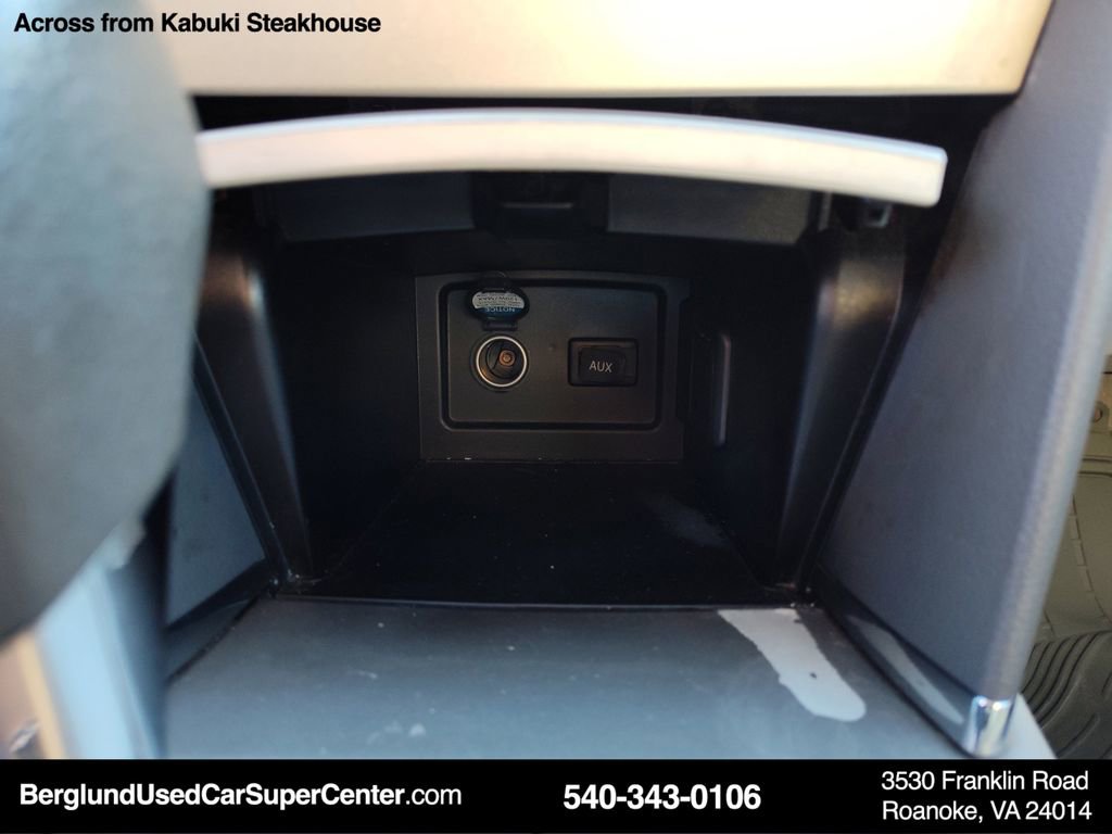 Used 2008 Toyota Camry LE image 25