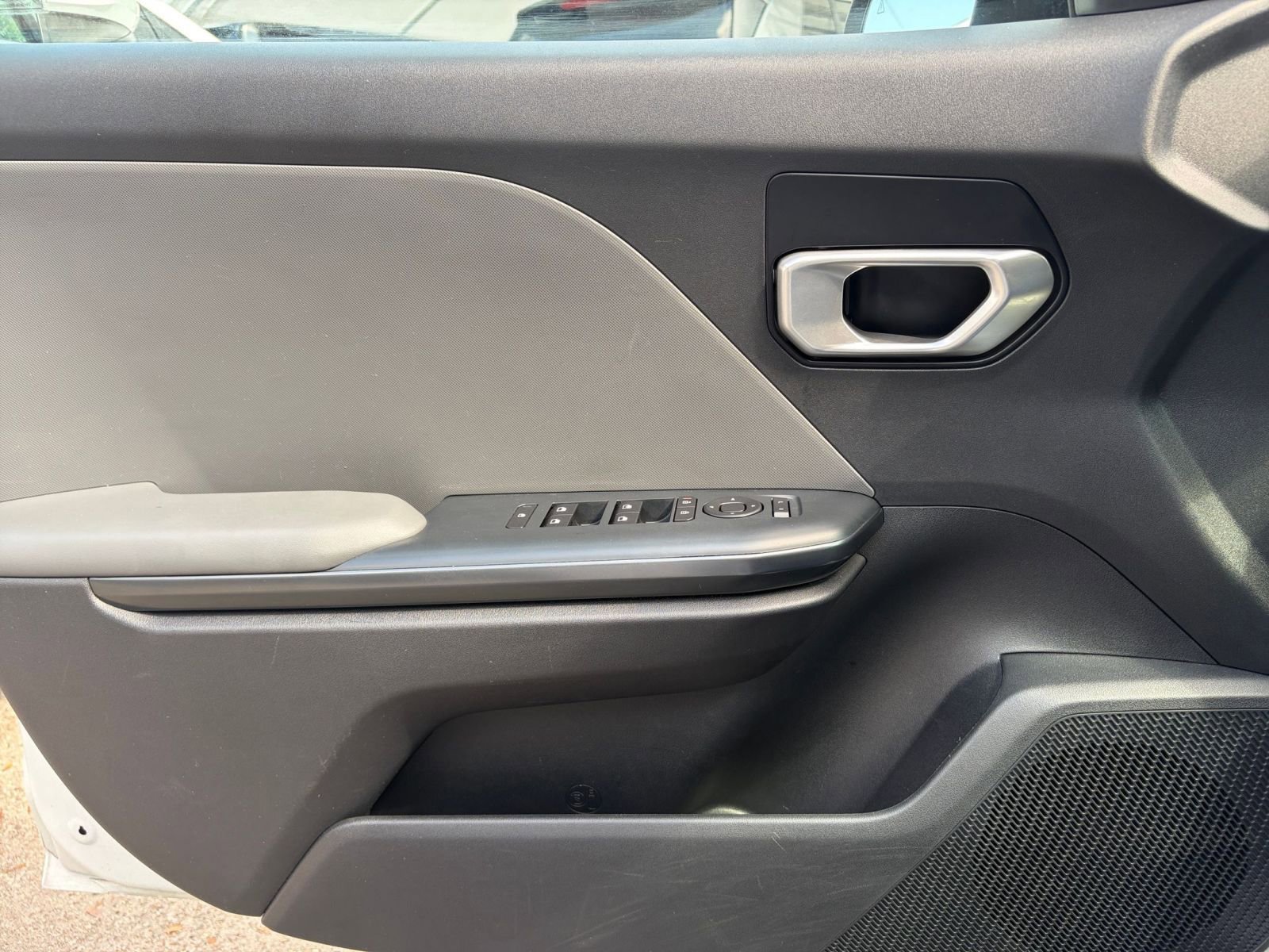 Used 2025 Kia K4 FWD image 18