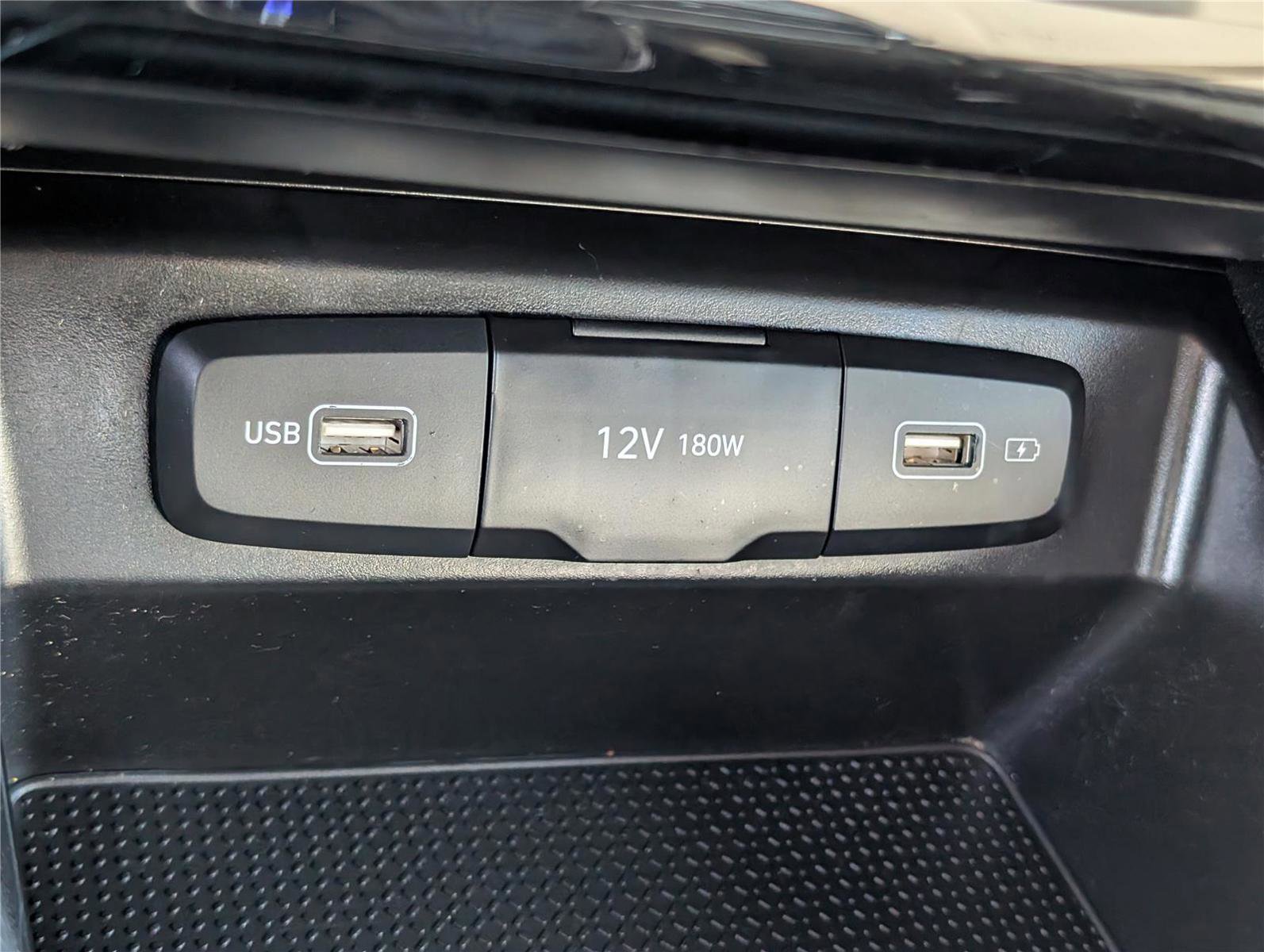 Used 2024 Hyundai Santa Cruz SEL image 24