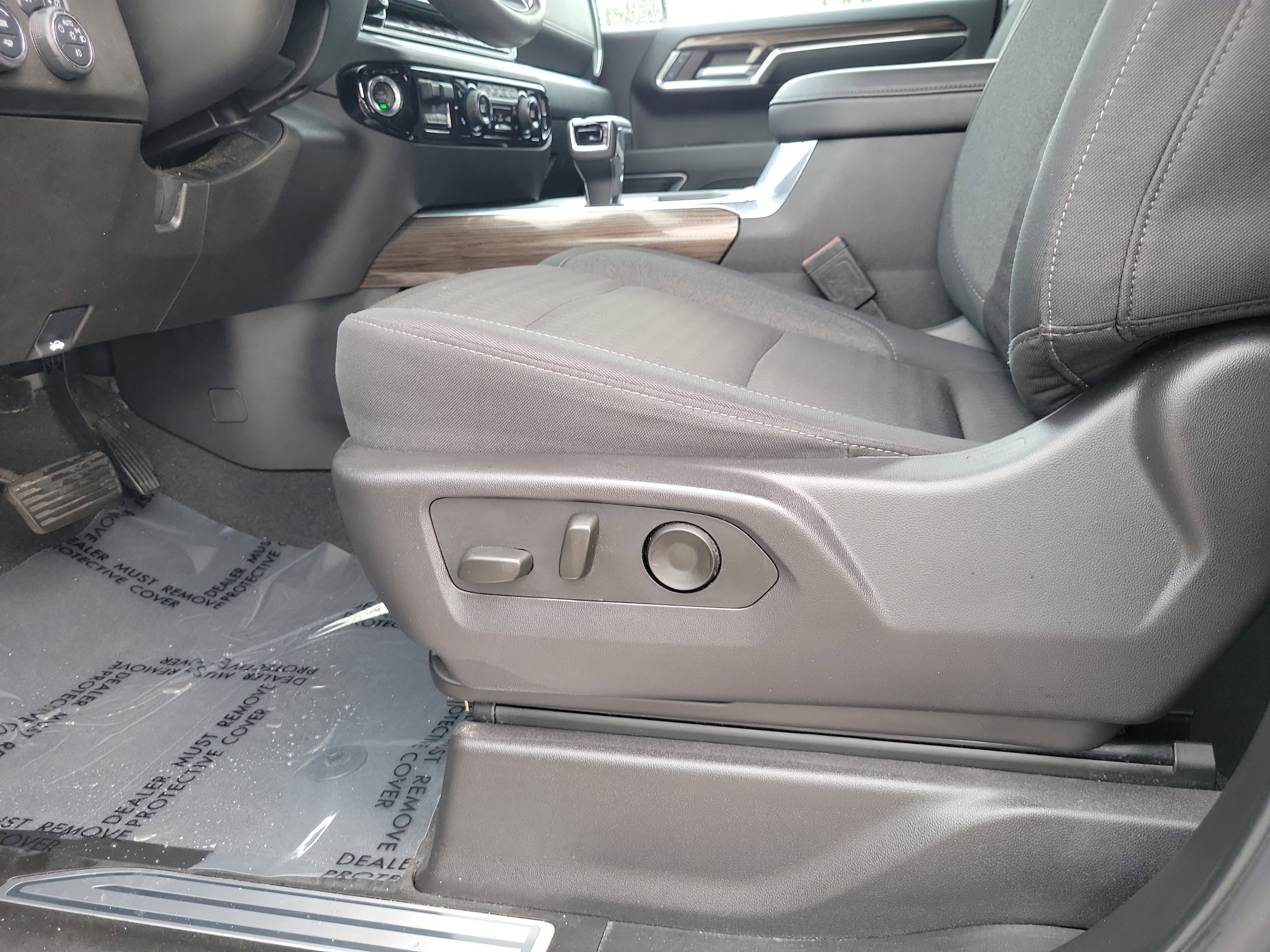 Used 2024 Chevrolet Silverado 1500 RST image 13