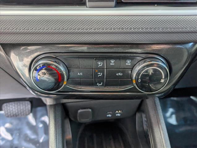 Used 2025 Chevrolet TrailBlazer LT image 15