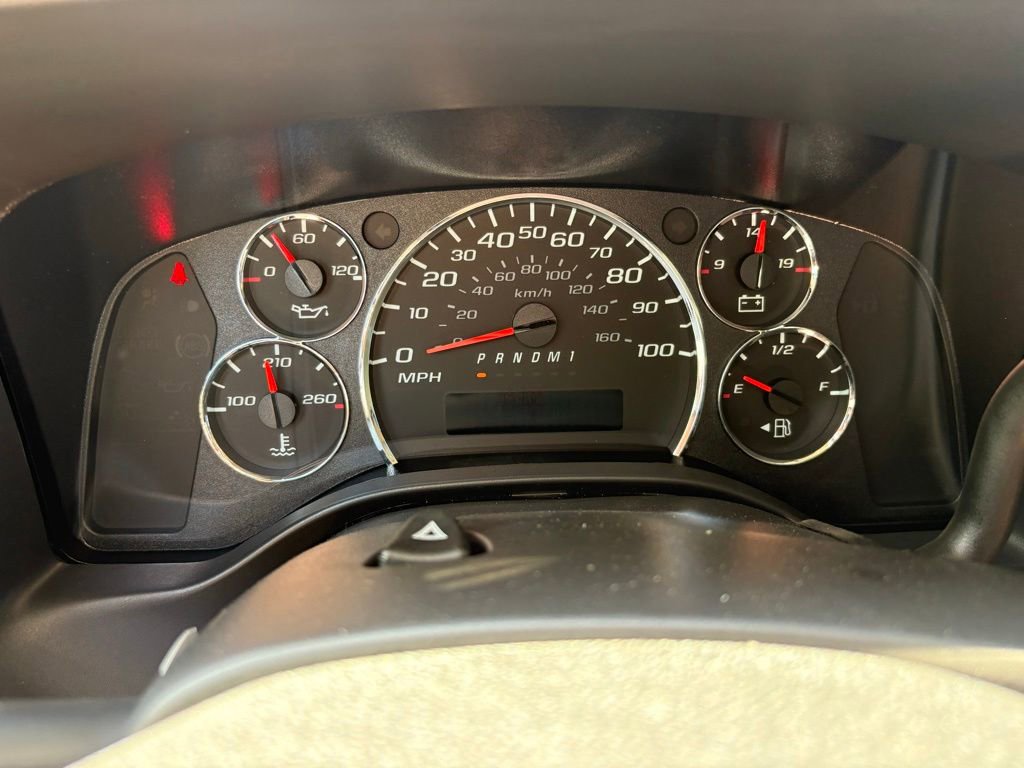 New 2026 Chevrolet Express 3500 Extended w/ Driver Convenience Package RWD image 21