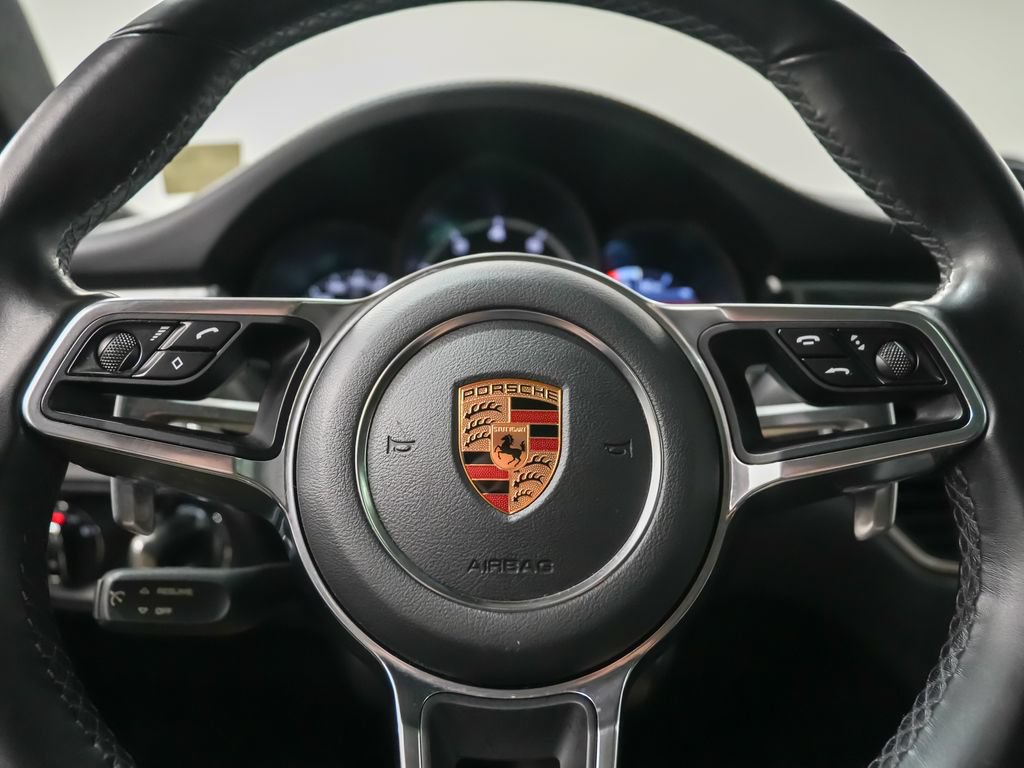 Used 2017 Porsche Macan Turbo AWD/4WD image 26